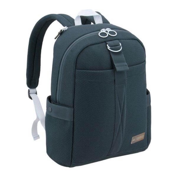 BRAND NEW women adidas vfa II dark blue backpack (fits 15.4” laptop) - Picture 1 of 10